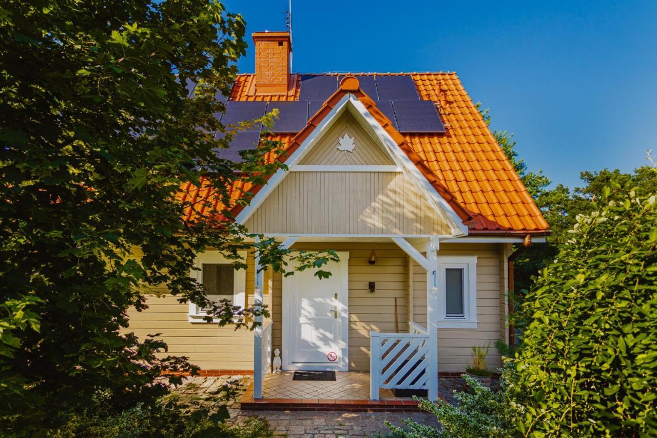 Dom Pod Klonem Villa Янтар Екстериор снимка